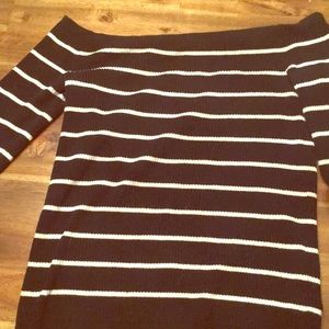 Off shoulder long sleeve